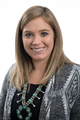 Jamie Courter Headshot